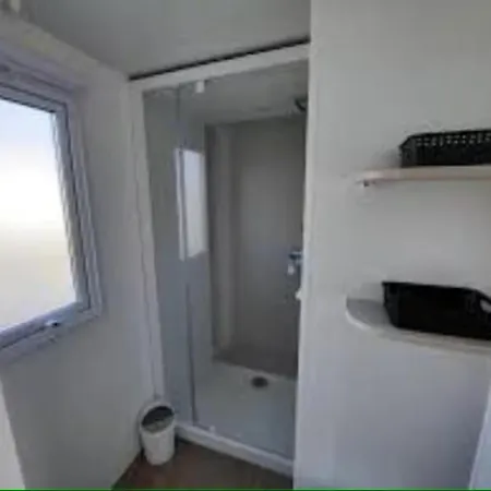 Cosy Et Chaleureux, 2 Ch, 2 Sdb Pour Votre Confort, Super équipé * Lattes